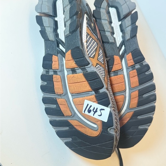 Asics GEL-Kinsei 6 running shoes. Size 8 main image 5